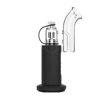 Side view of Auxo Cira Dab Rig with Aluminum-Alloy and Zinc-Alloy Chassis Material