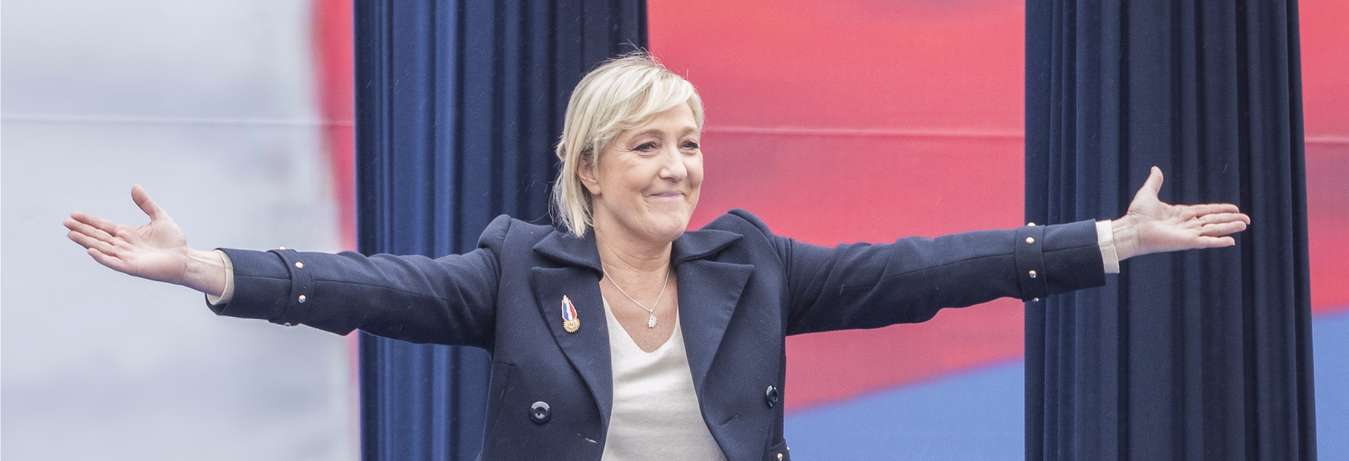 Could Marine Le Pen be the First Vaping President?
